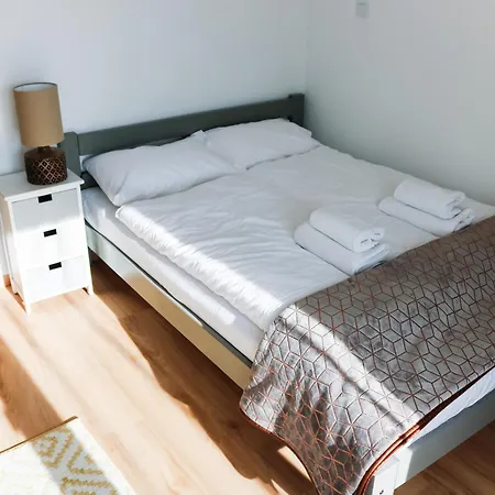 - Rodzinne Blisko Natury I Atrakcji - 15min Pieszo Do Centrum - 15min Autem Do Stoku Apartment